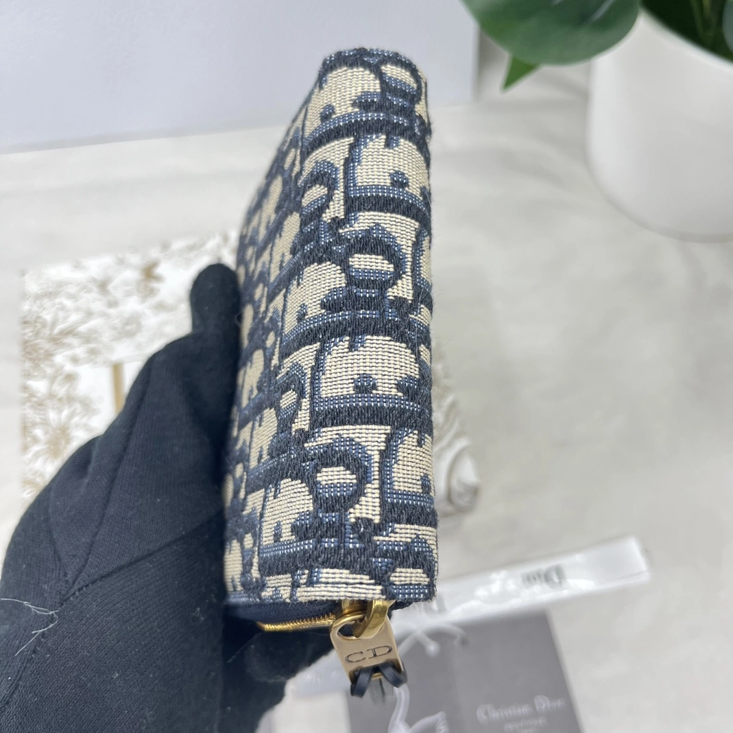 Christian Dior AAA Quality Wallets For Unisex Modern 5500