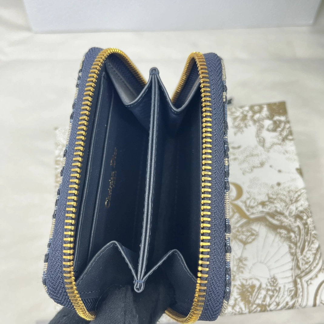 Christian Dior AAA Quality Wallets For Unisex Modern 5500