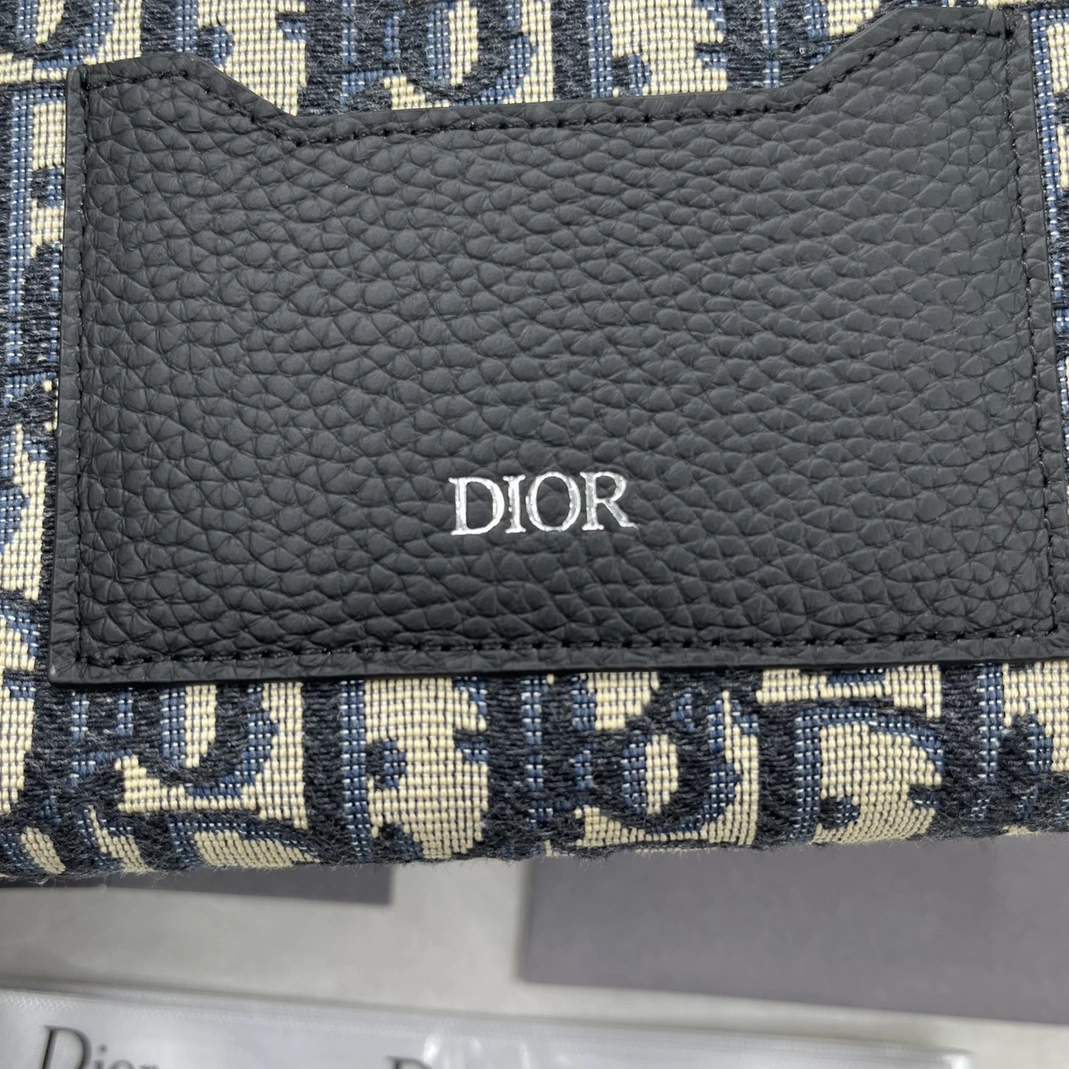 Christian Dior AAA Quality Wallets For Unisex ModernLook 1558