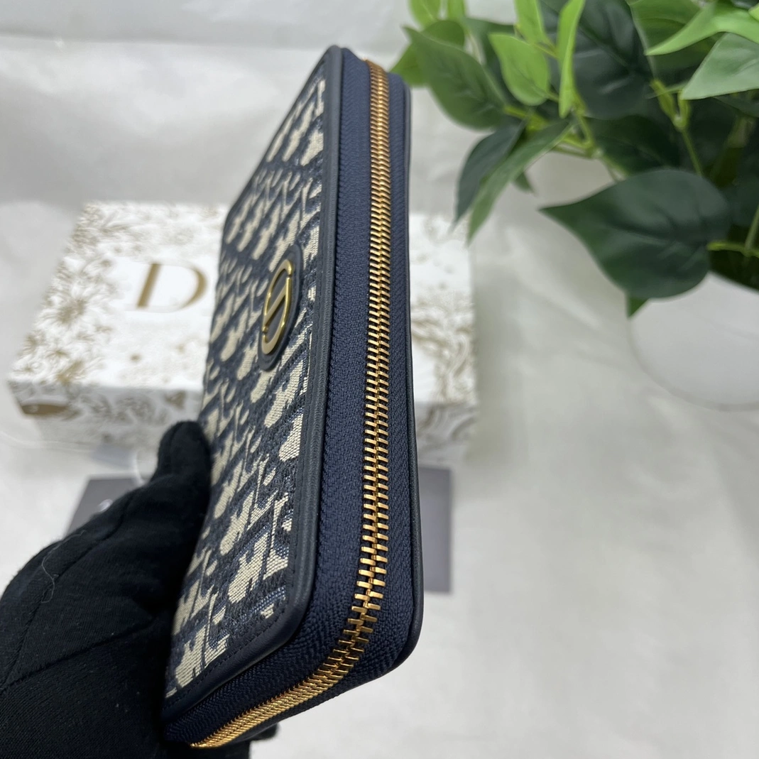 Christian Dior AAA Quality Wallets For Unisex Vibrant 6057