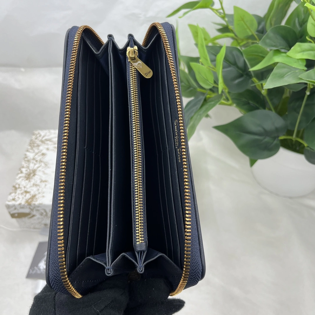 Christian Dior AAA Quality Wallets For Unisex Vibrant 6057