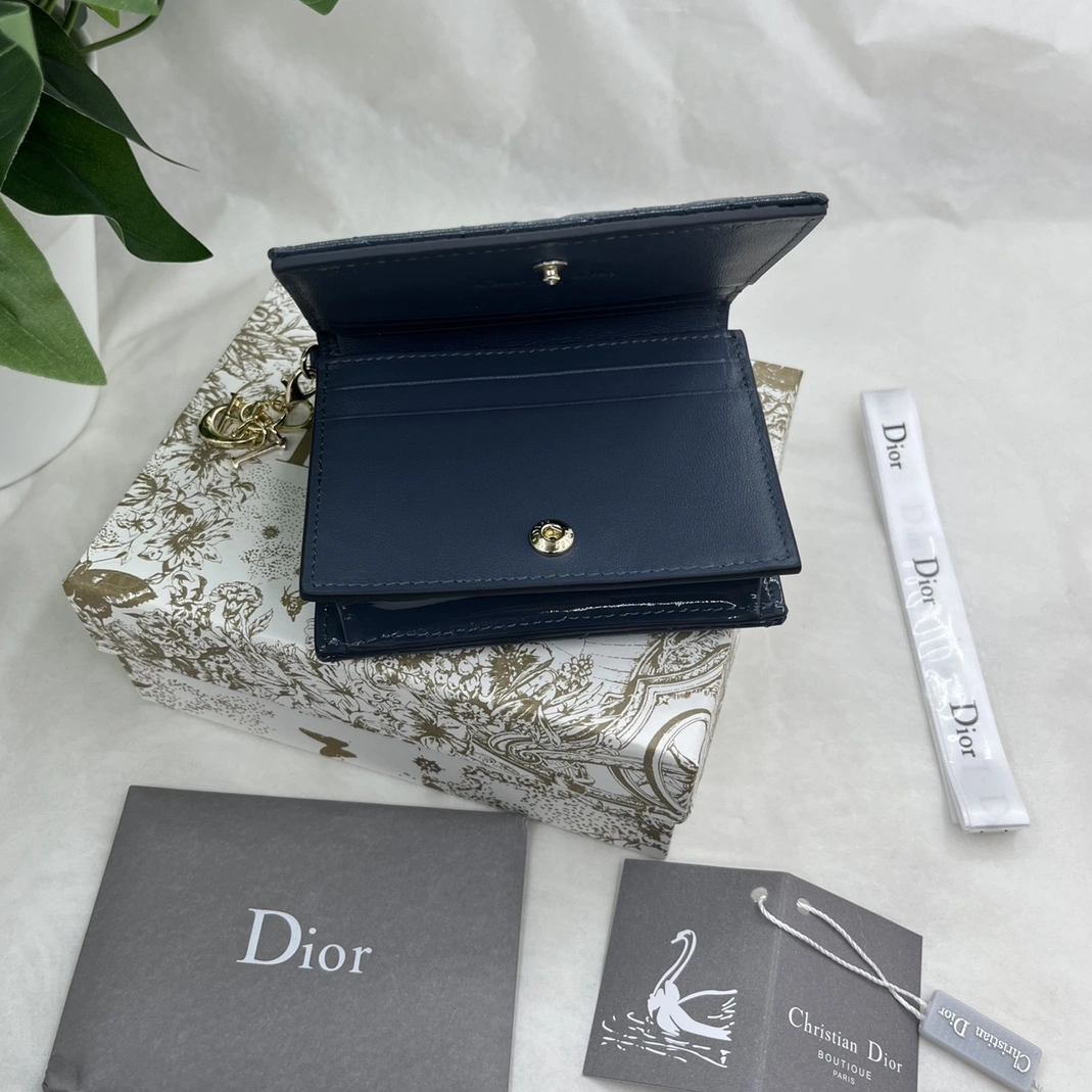 Christian Dior AAA Quality Wallets For Women Reliable 9747