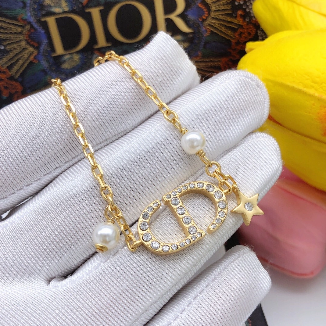 Christian Dior Bracelet For Women Elegant 9953