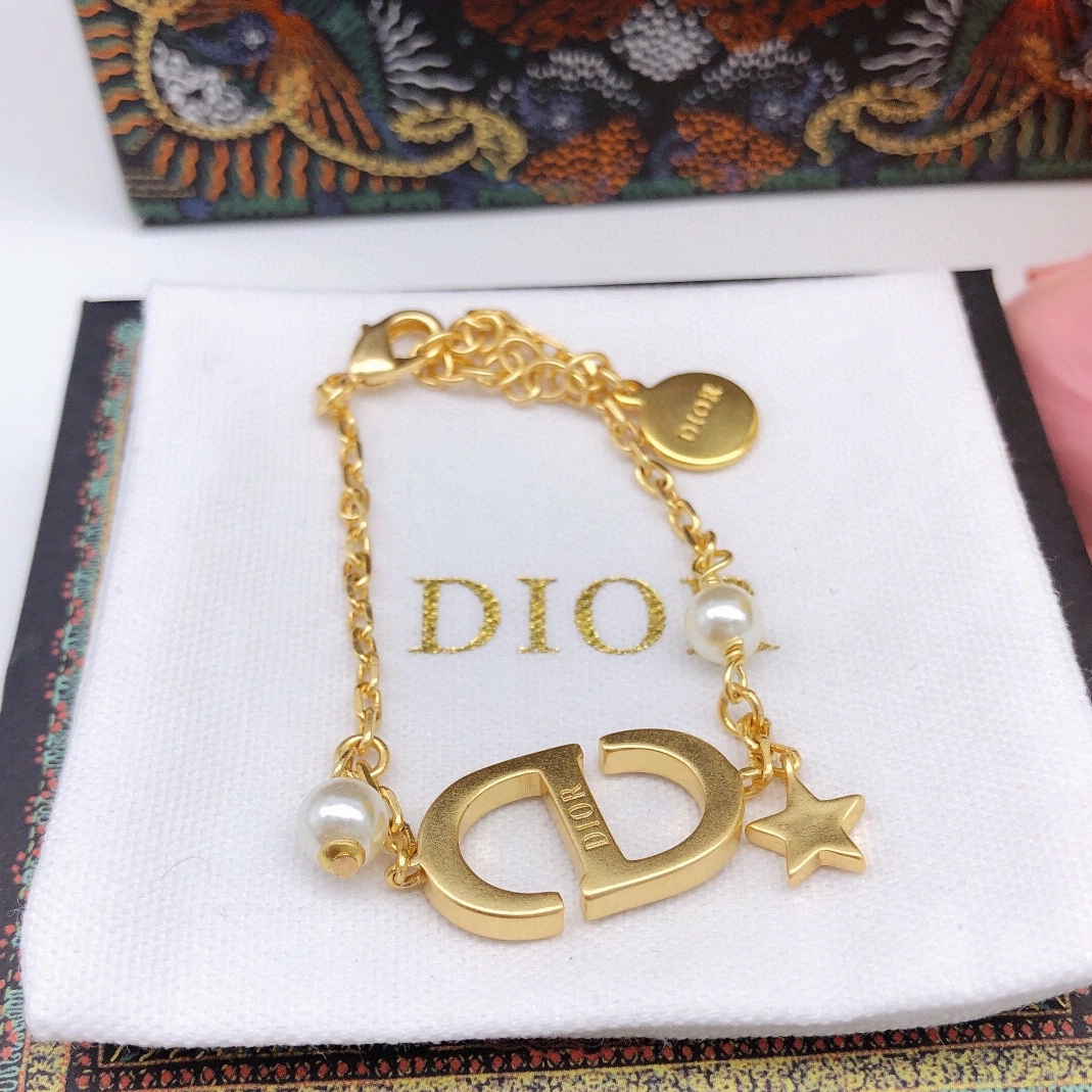 Christian Dior Bracelet For Women Elegant 9953
