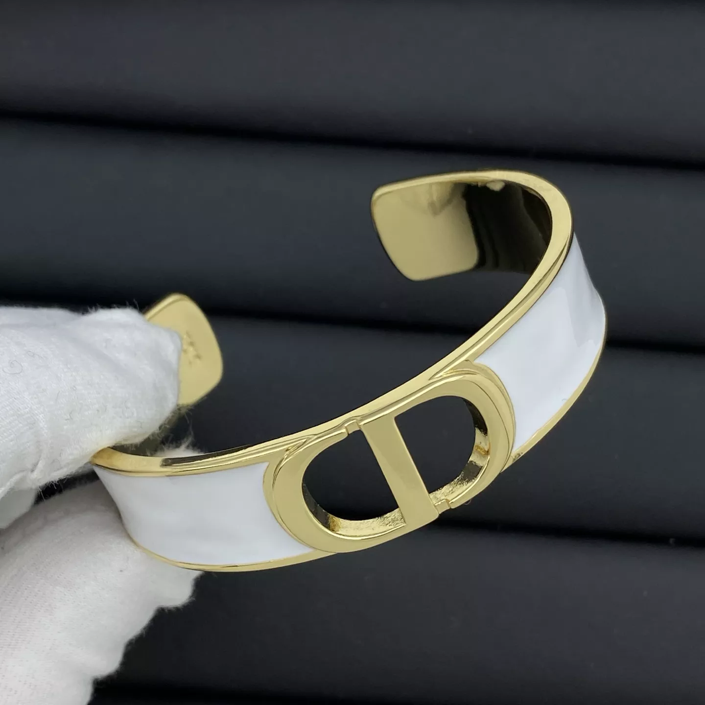 Christian Dior Bracelets Durable 2140
