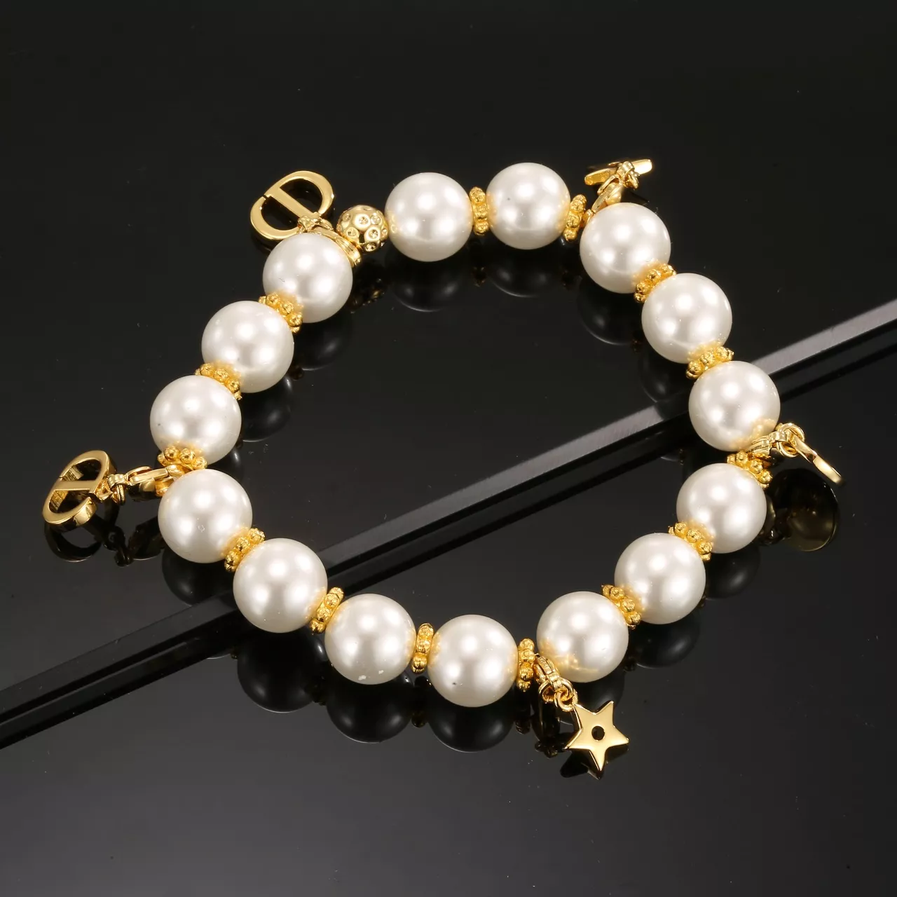 Christian Dior Bracelets For Women Sleek 8633