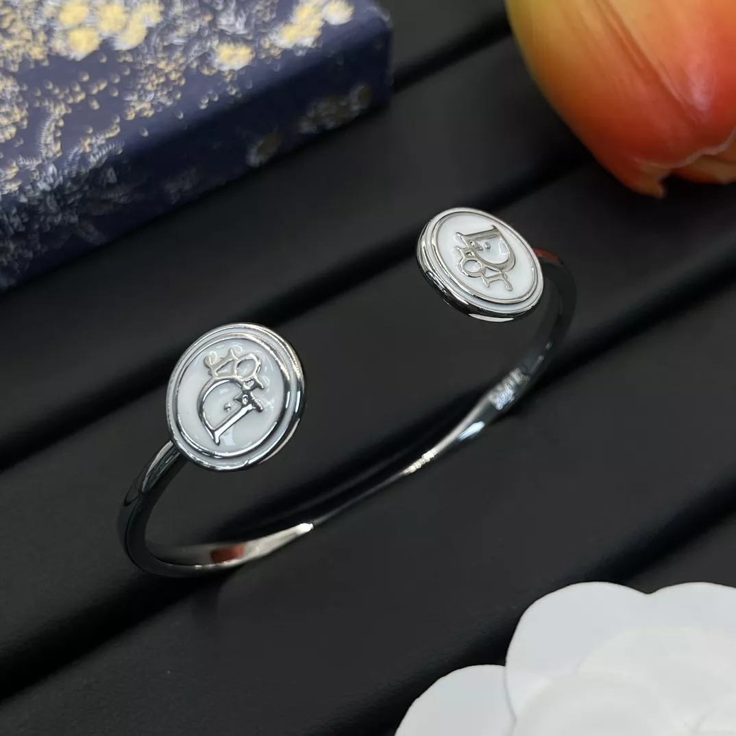 Christian Dior Bracelets HighQuality 8716