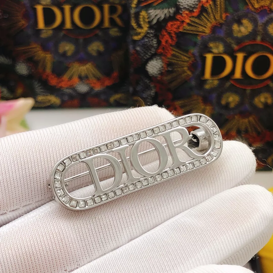 Christian Dior Brooches For Women AllSeason 3555