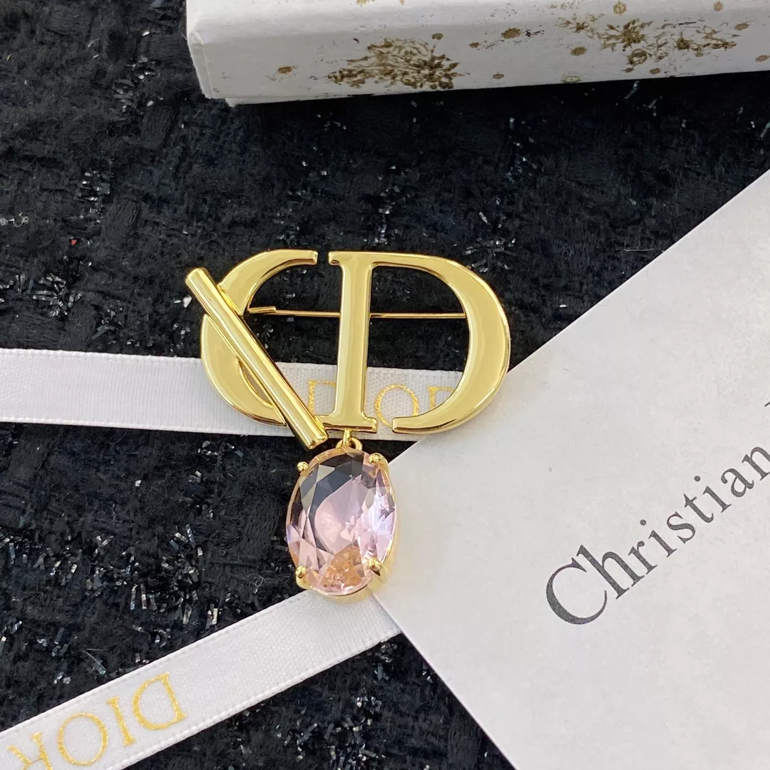 Christian Dior Brooches For Women Durable 4439