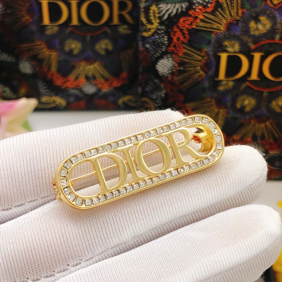 Christian Dior Brooches For Women ModernLook 5195