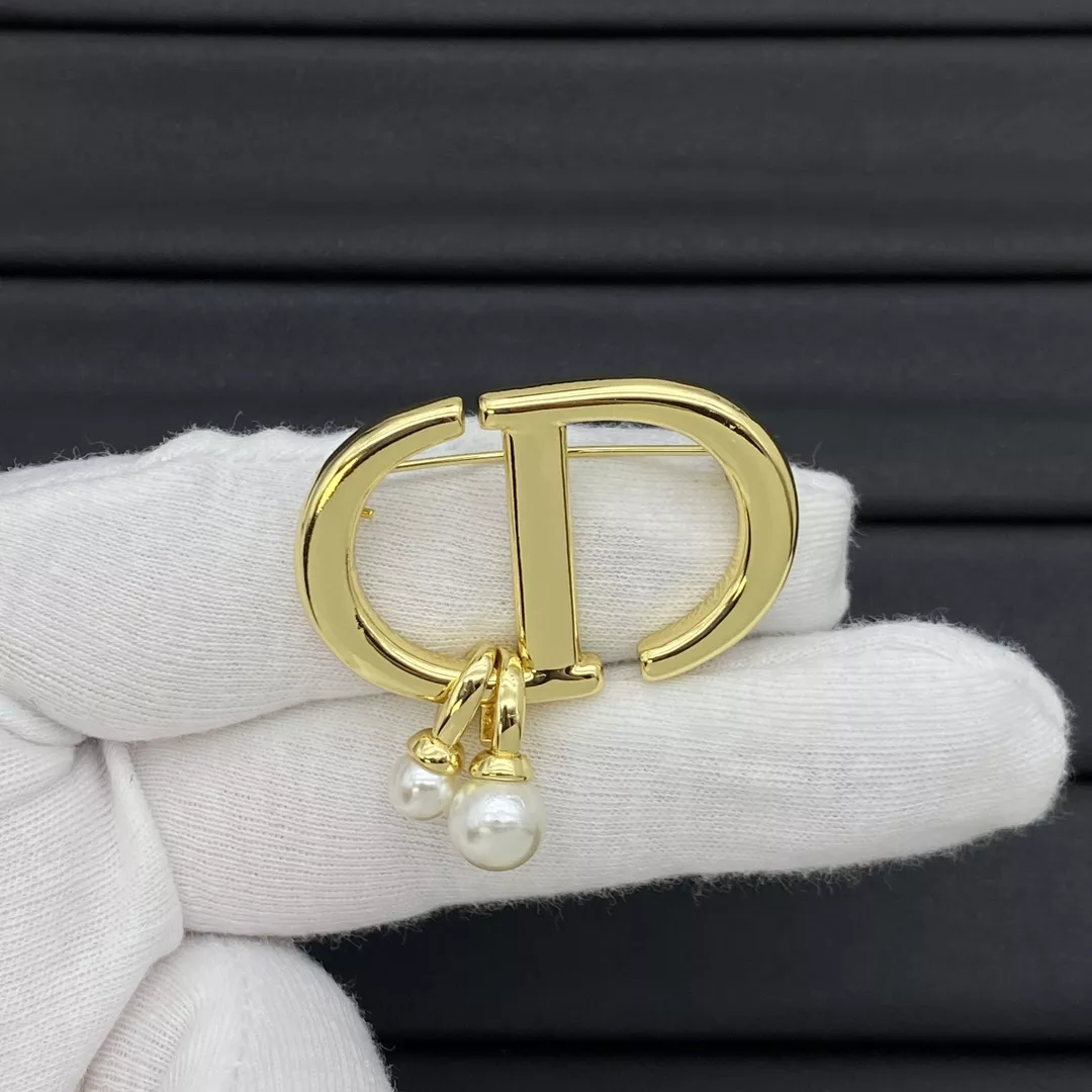 Christian Dior Brooches For Women Stylish 6903