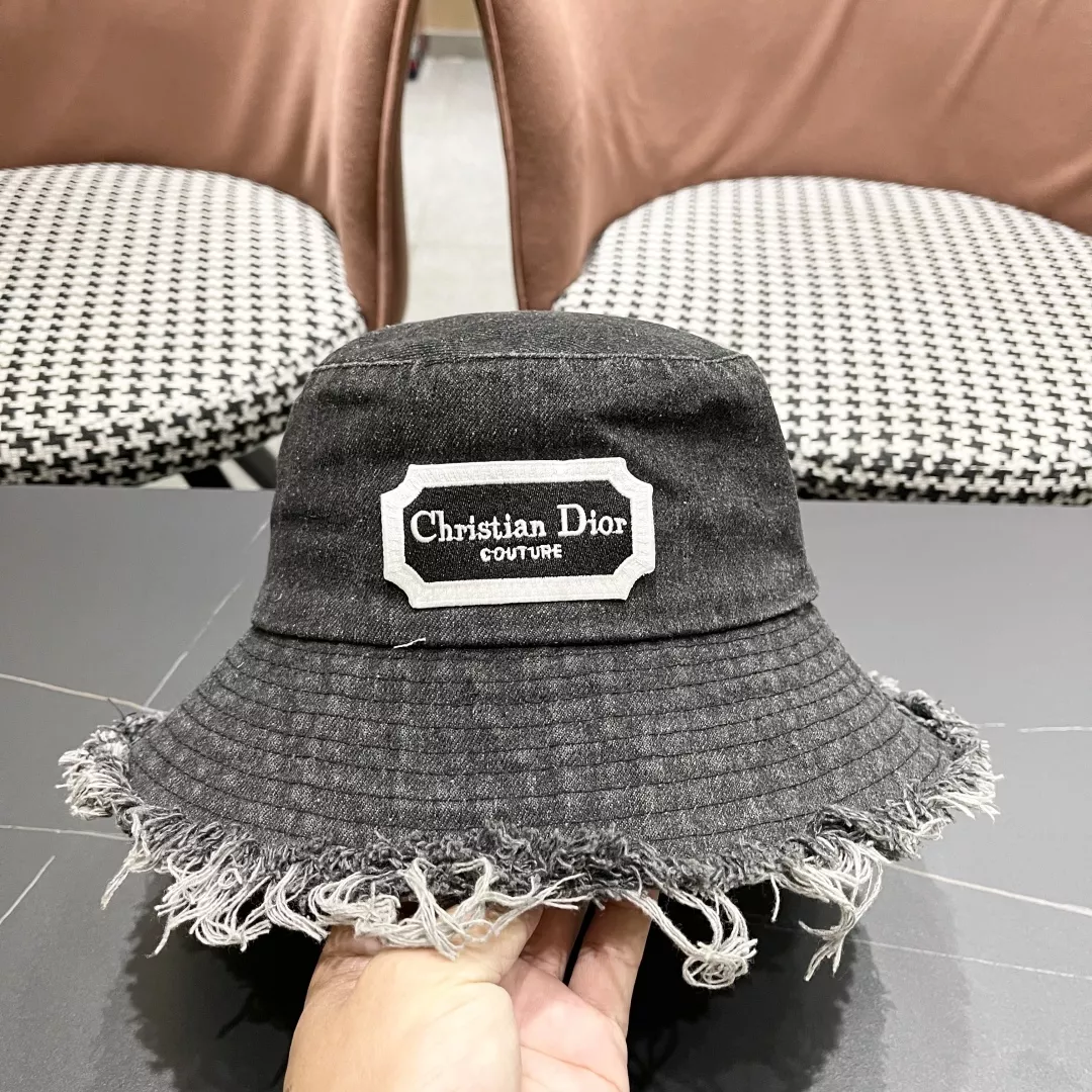 Christian Dior Caps BestValue 535