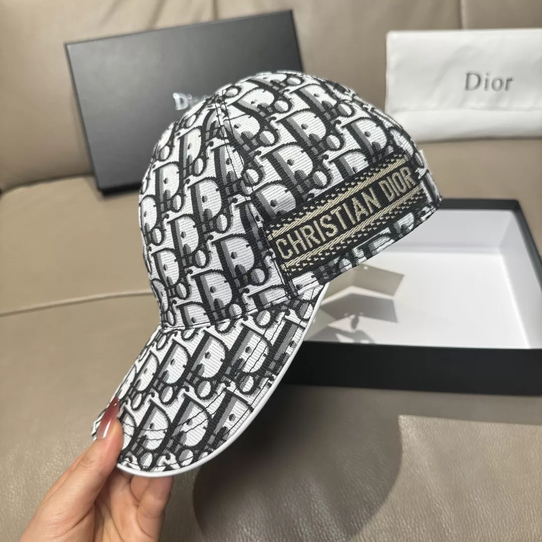 Christian Dior Caps Breathable 3070