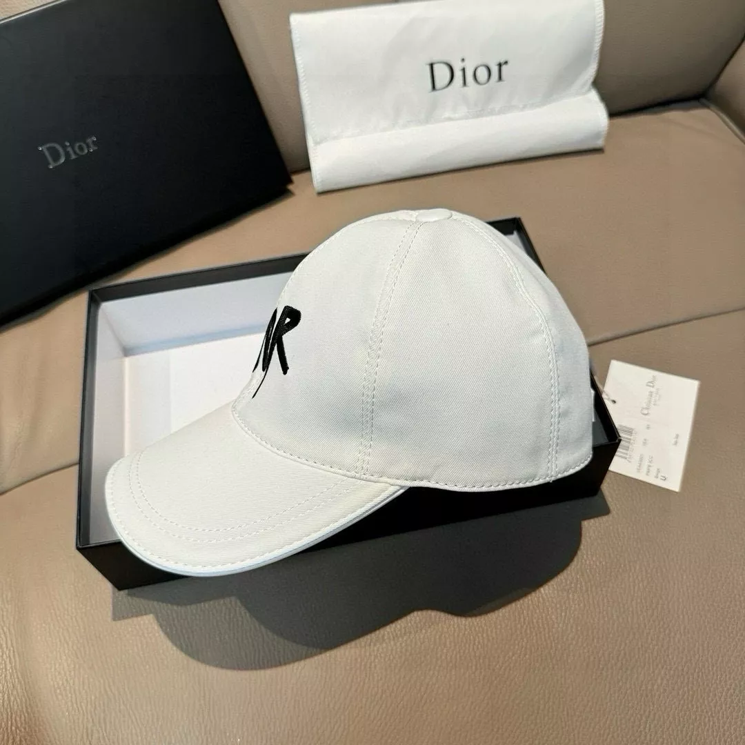 Christian Dior Caps Breathable 7572