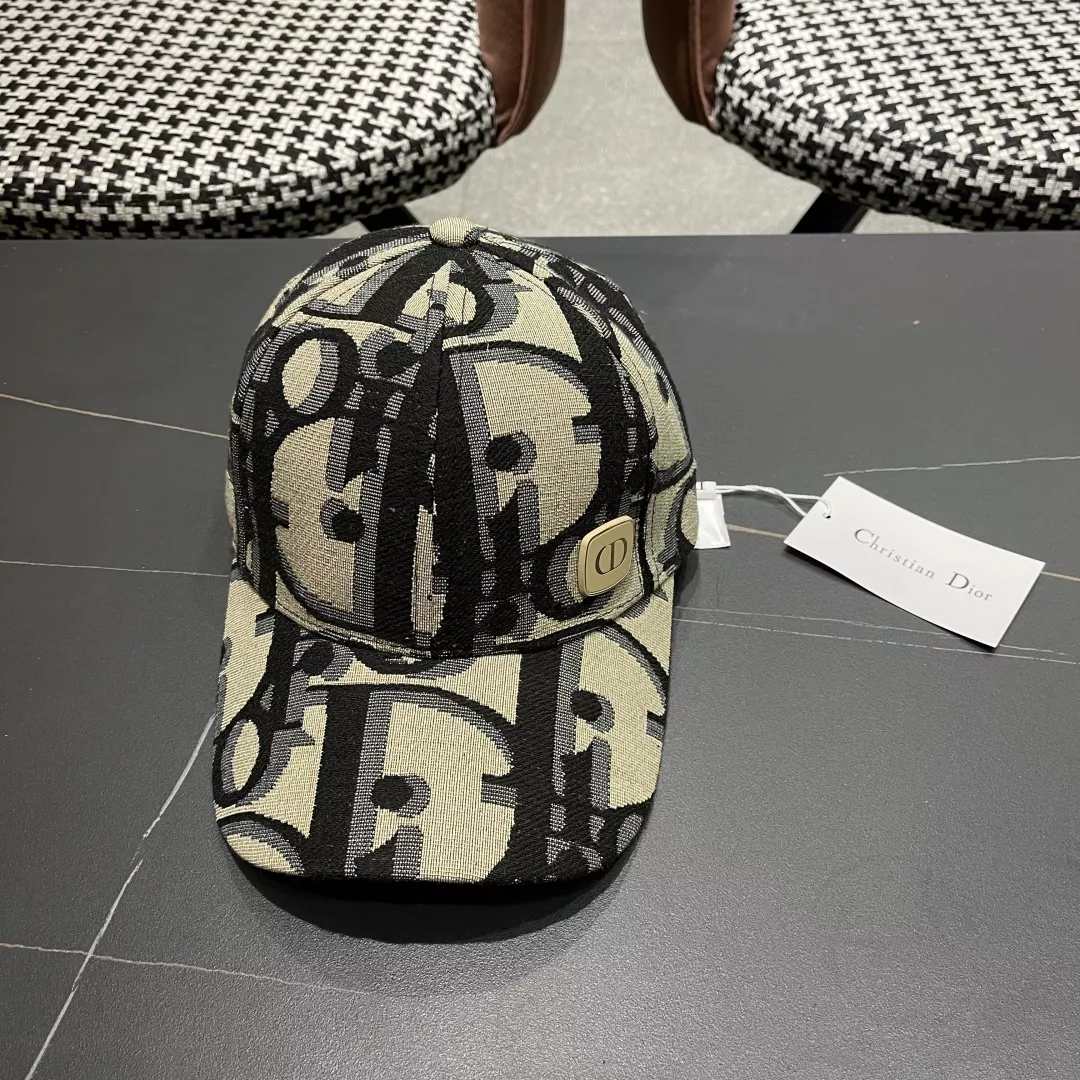 Christian Dior Caps Classic 7236