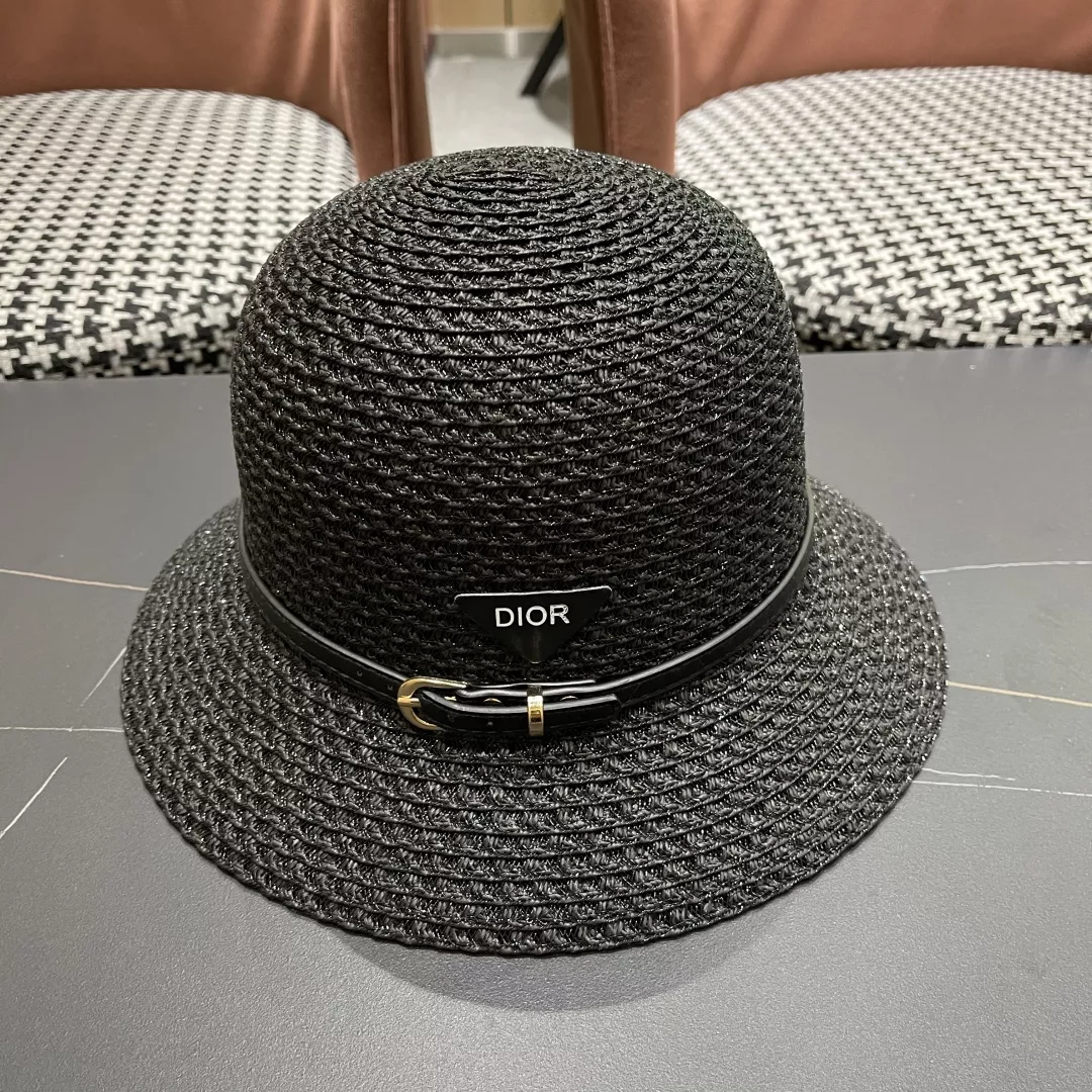 Christian Dior Caps Classic 9867