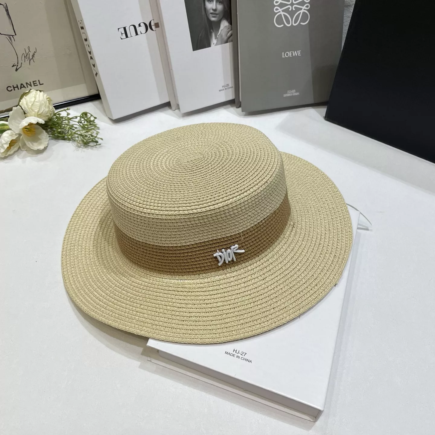 Christian Dior Caps Comfortable 6419