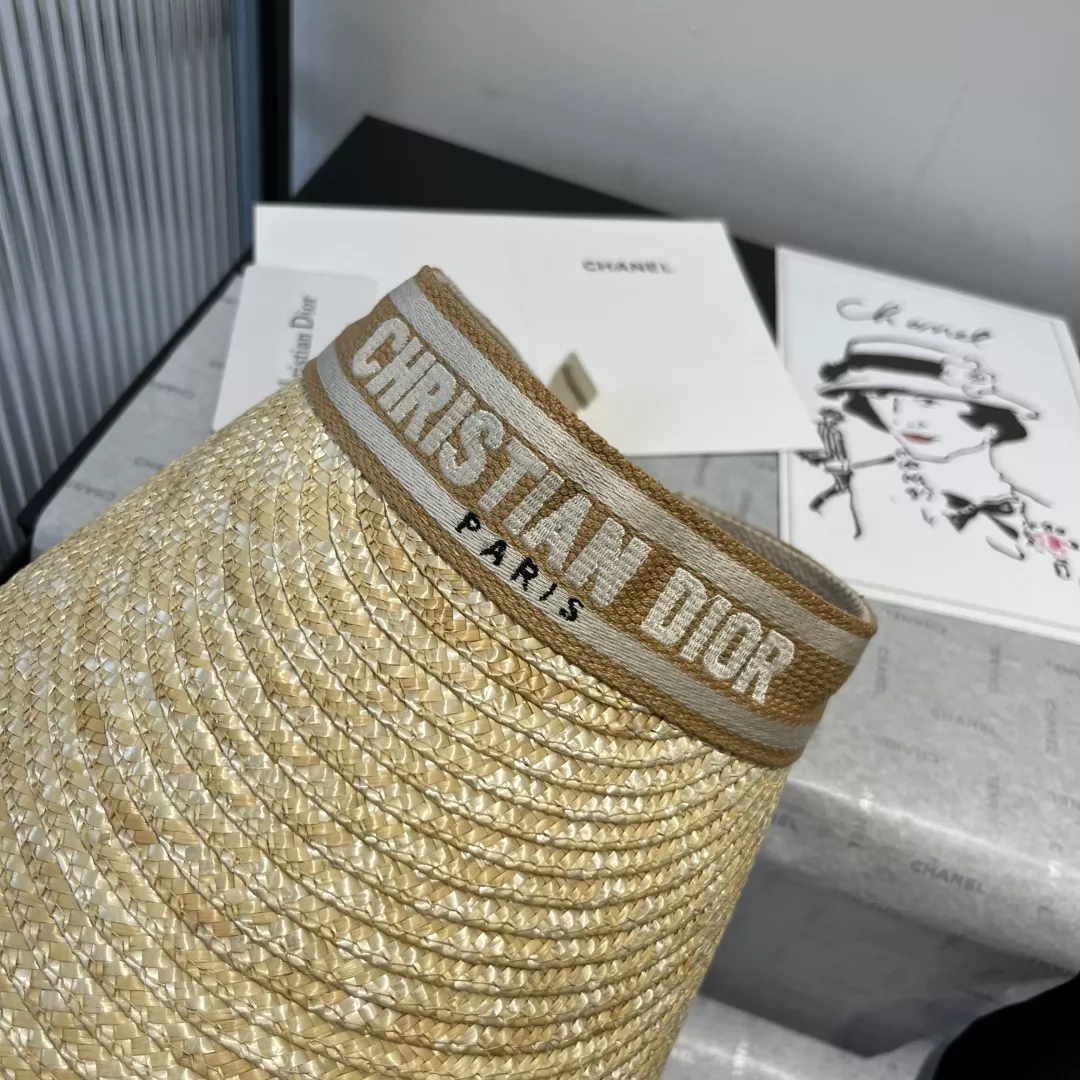 Christian Dior Caps DailyWear 2074