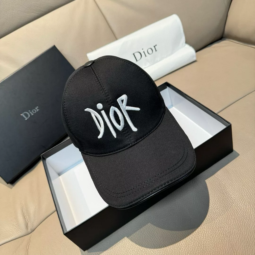 Christian Dior Caps DailyWear 6711