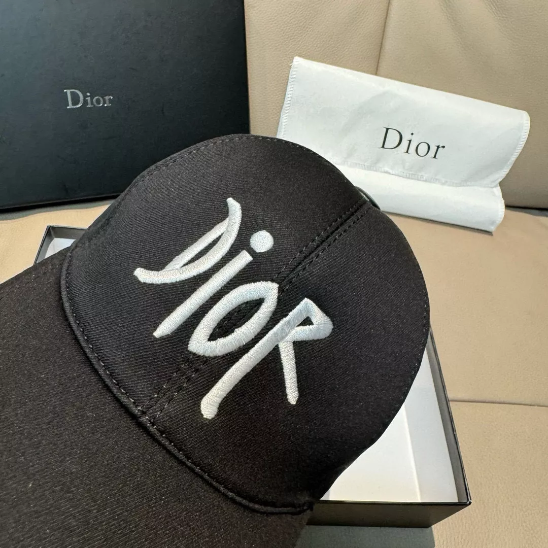 Christian Dior Caps DailyWear 6711