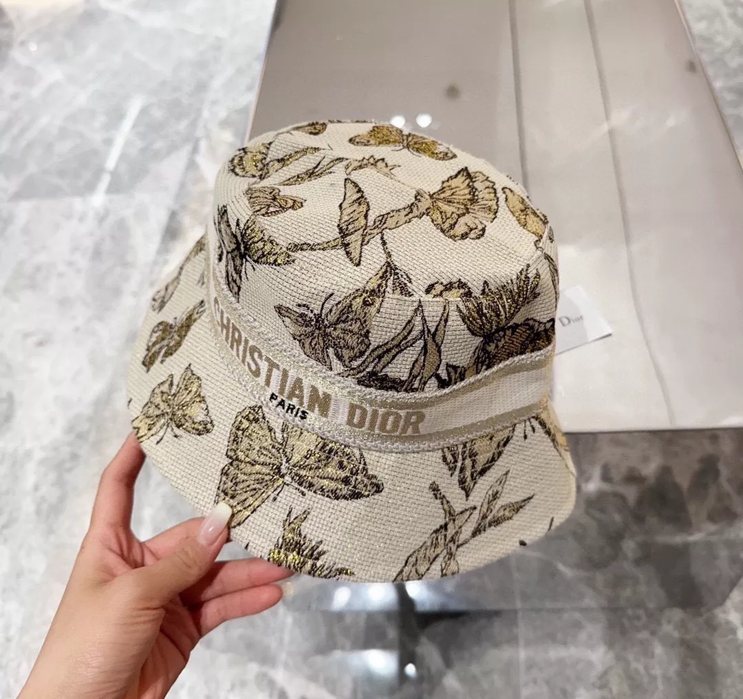 Christian Dior Caps Durable 4820