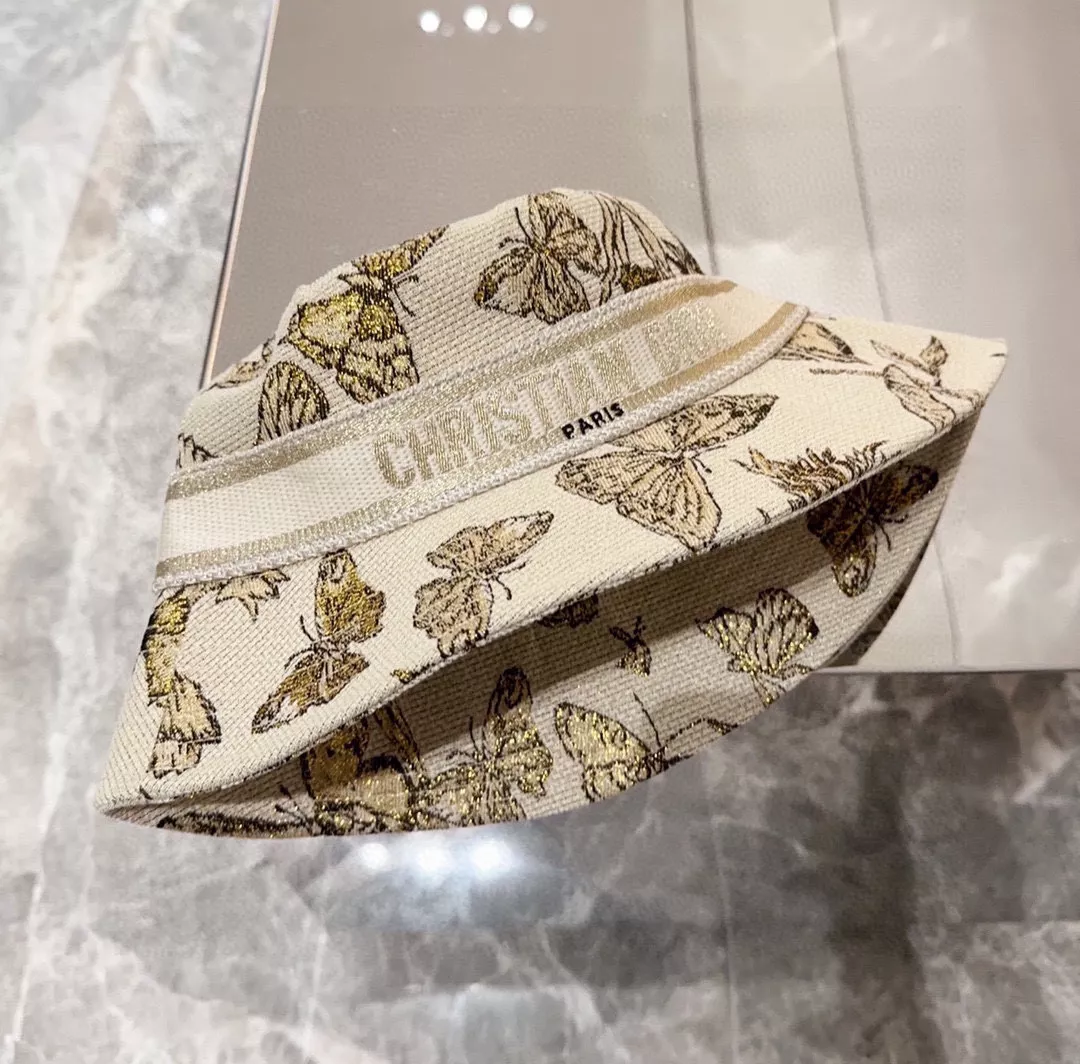 Christian Dior Caps Durable 4820