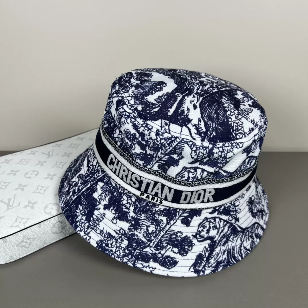 Christian Dior Caps Fashionable 7654