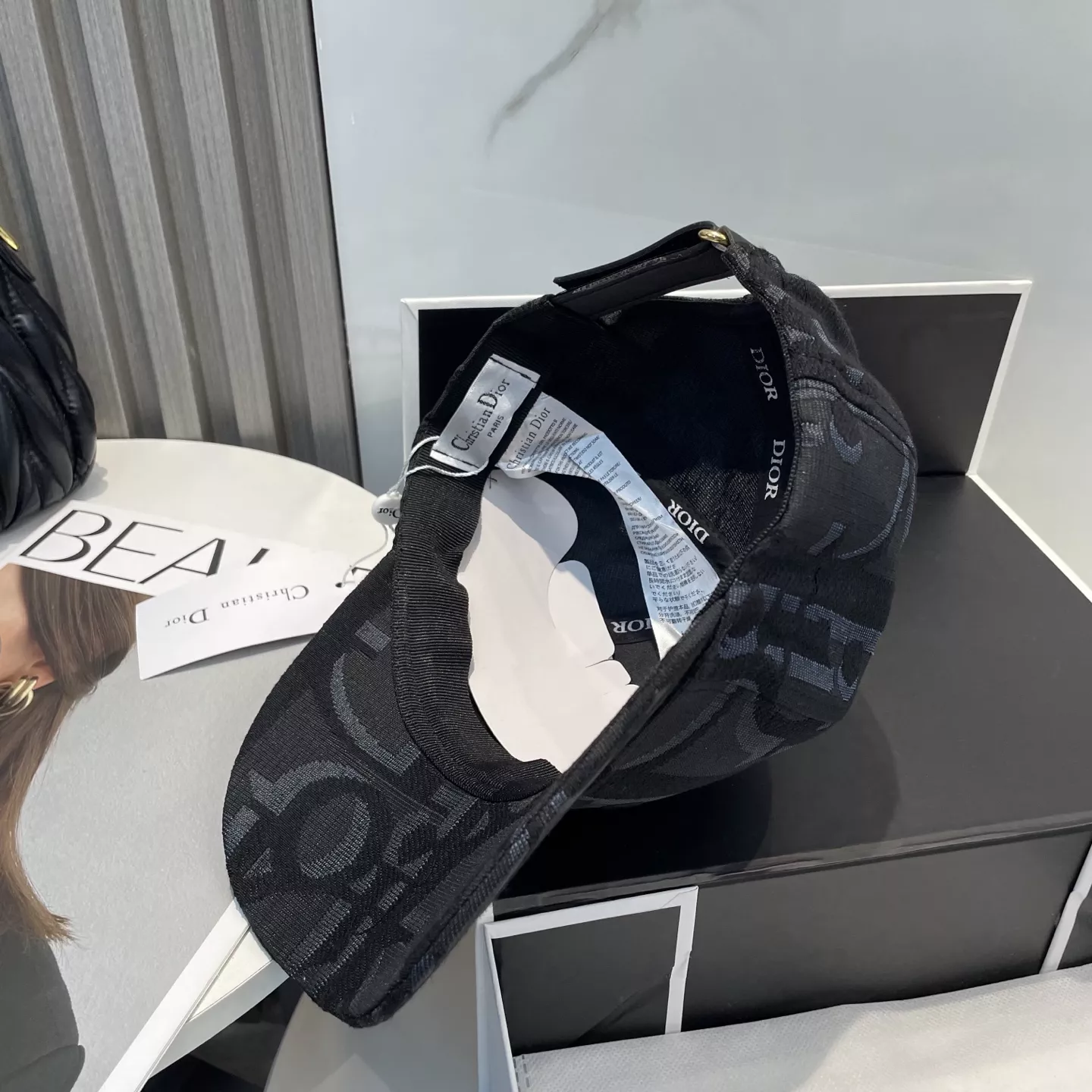 Christian Dior Caps Flexible 1433