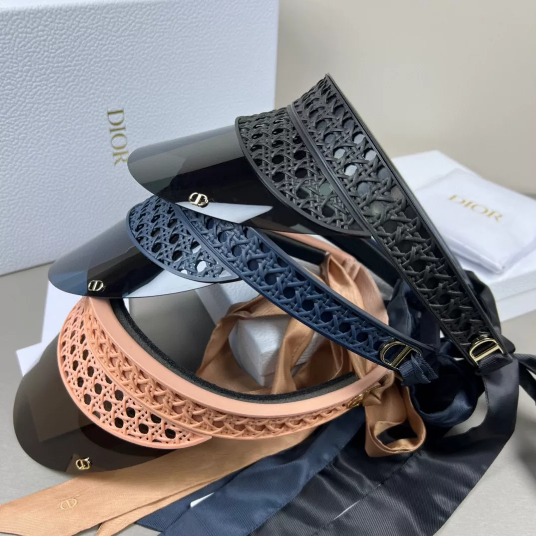 Christian Dior Caps Flexible 2408