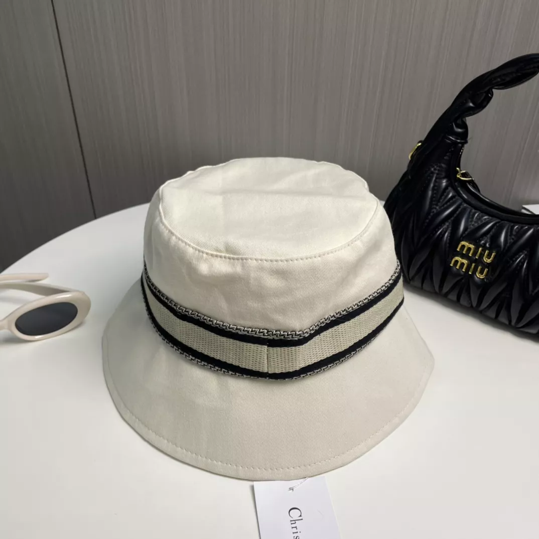Christian Dior Caps GoodFit 3008