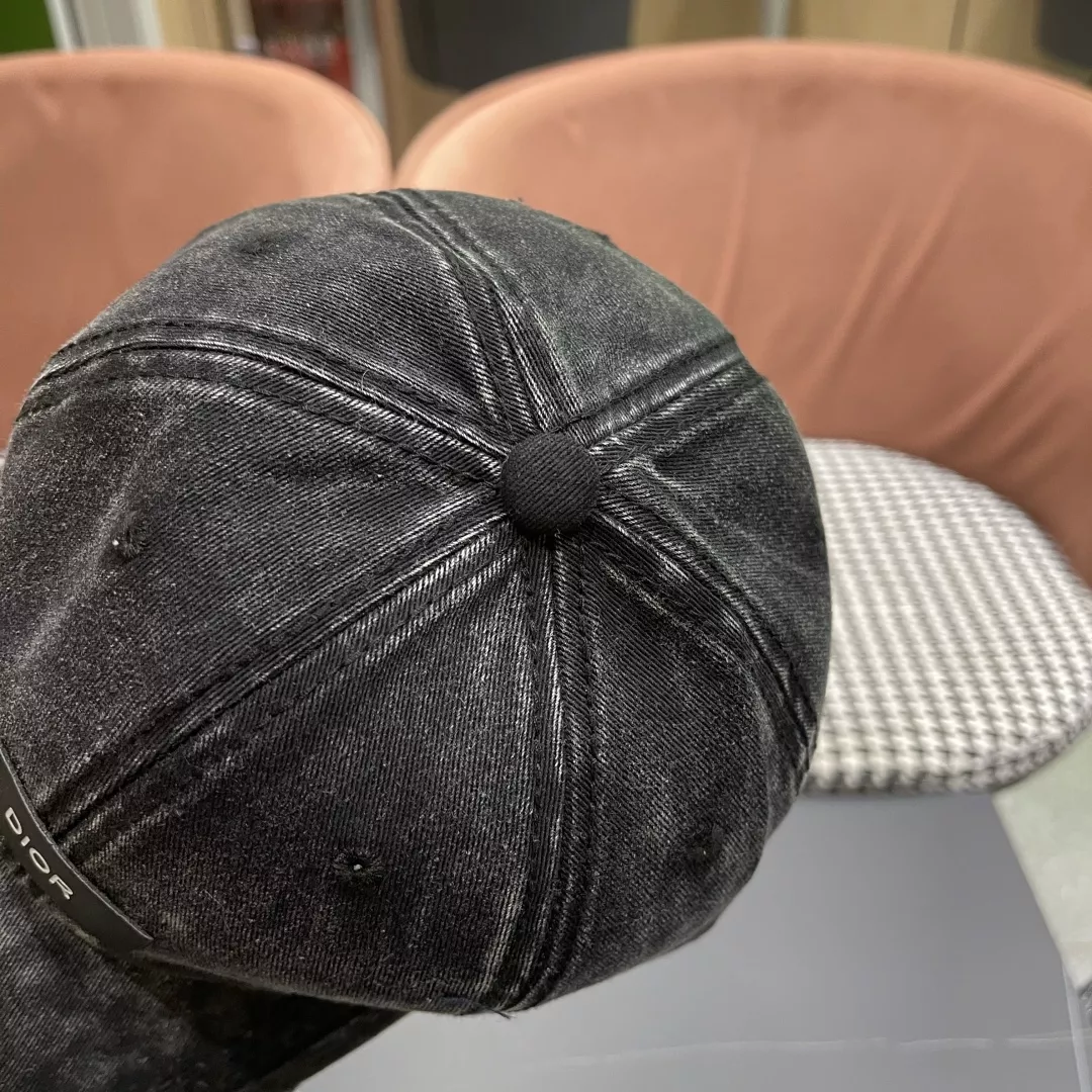 Christian Dior Caps HighQuality 2377