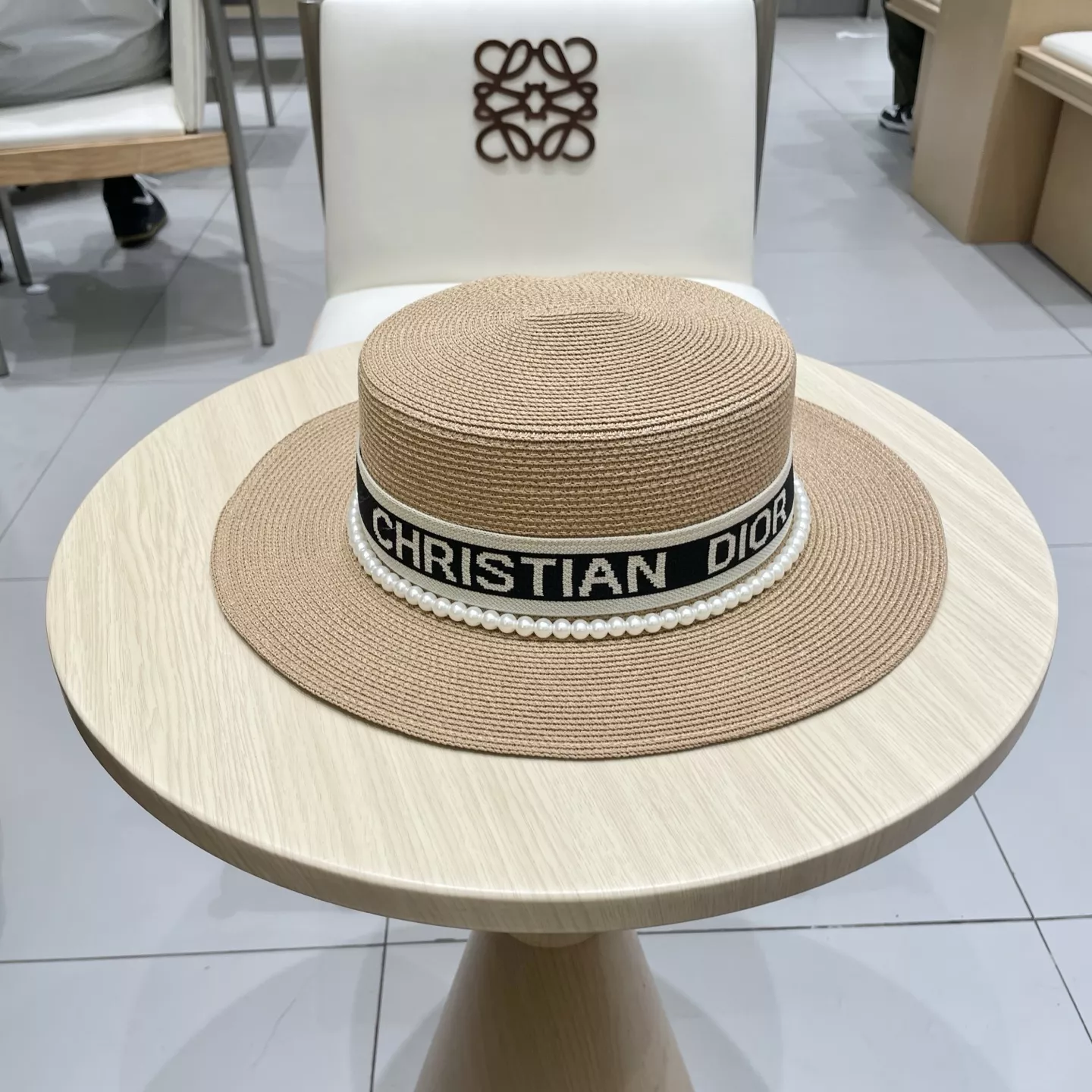 Christian Dior Caps Reliable 8933