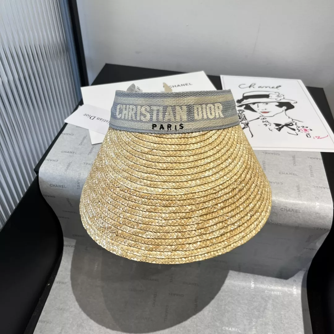 Christian Dior Caps SmartChoice 5466