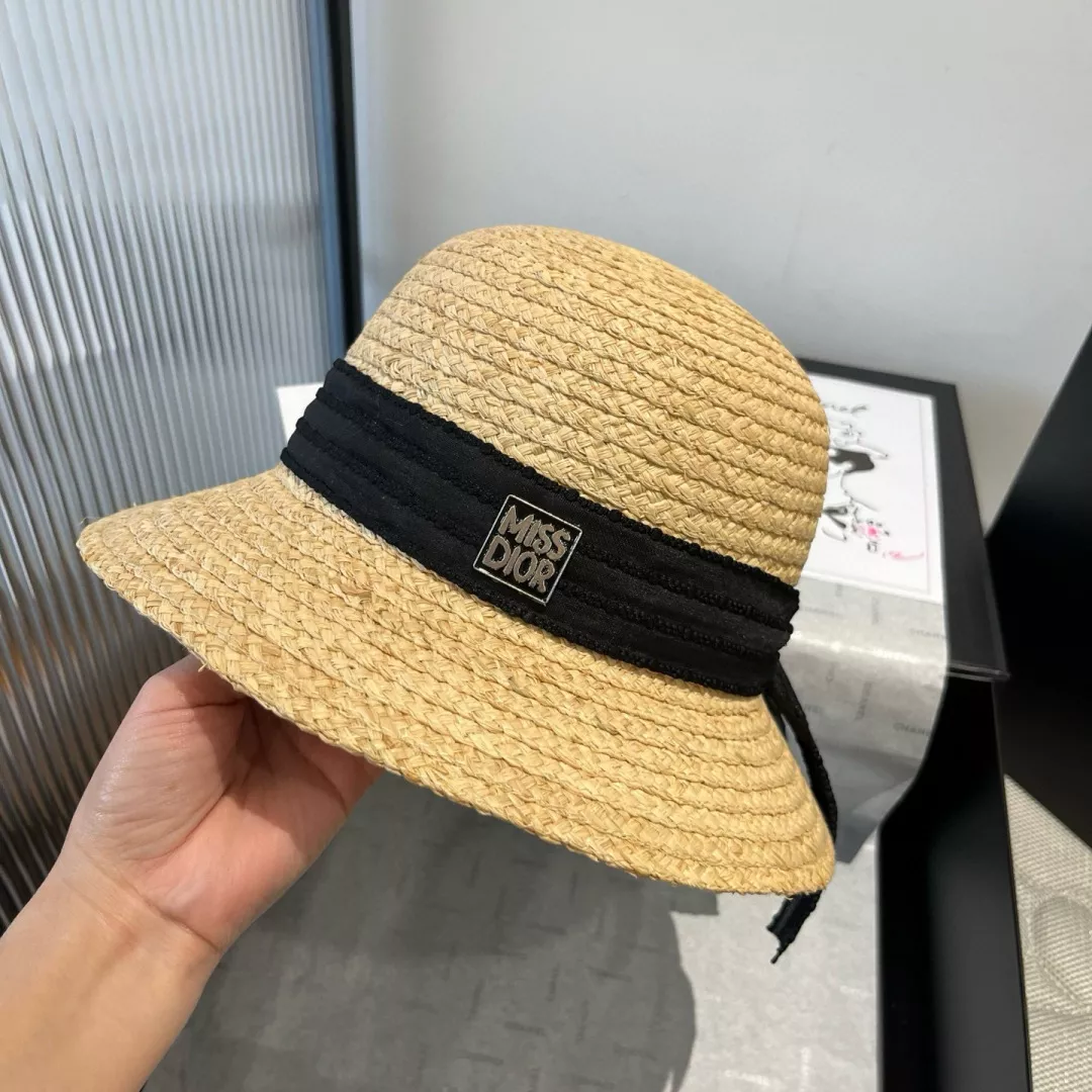 Christian Dior Caps SmartChoice 7402