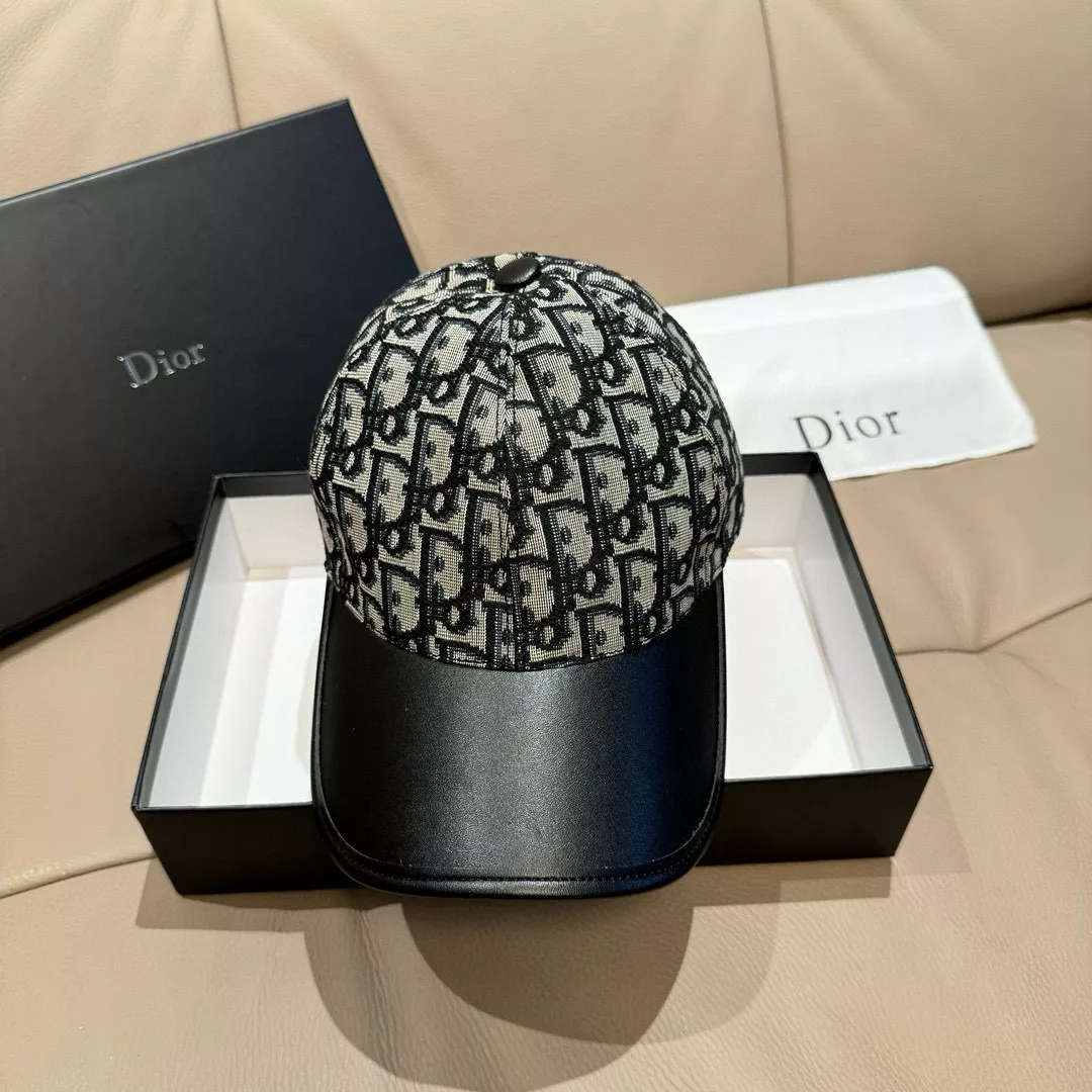 Christian Dior Caps Sophisticated 4948