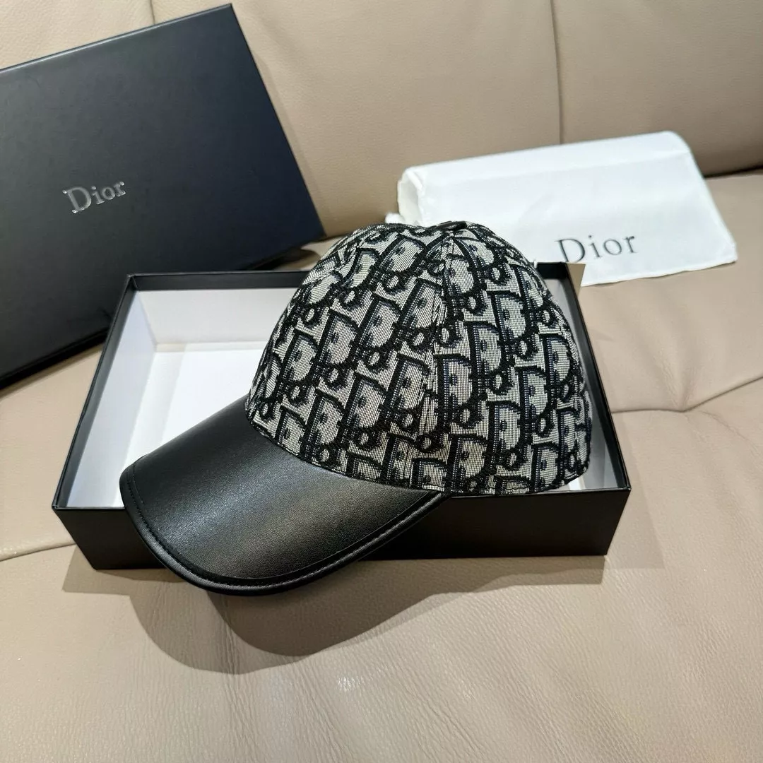 Christian Dior Caps Sophisticated 4948