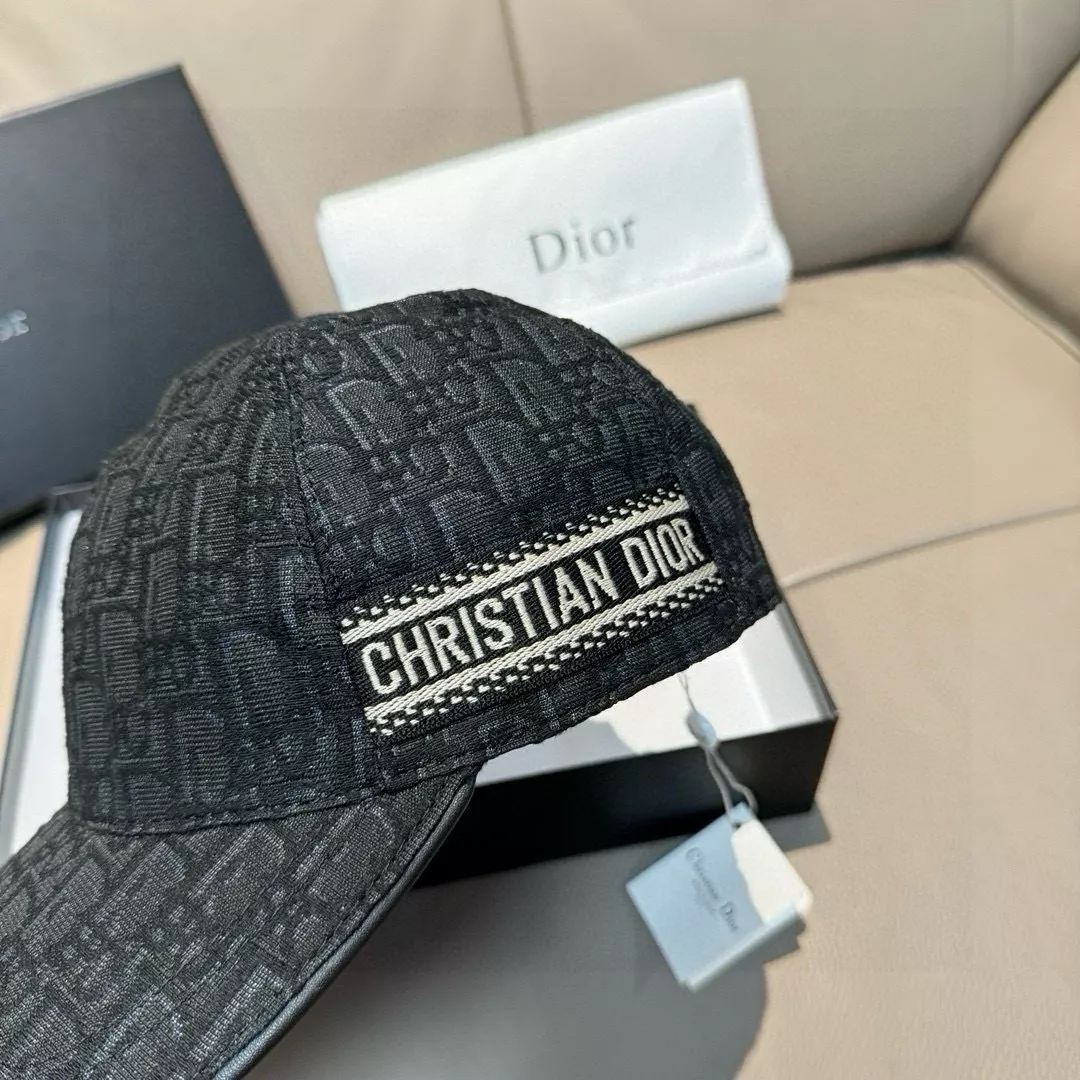 Christian Dior Caps Sophisticated 8807