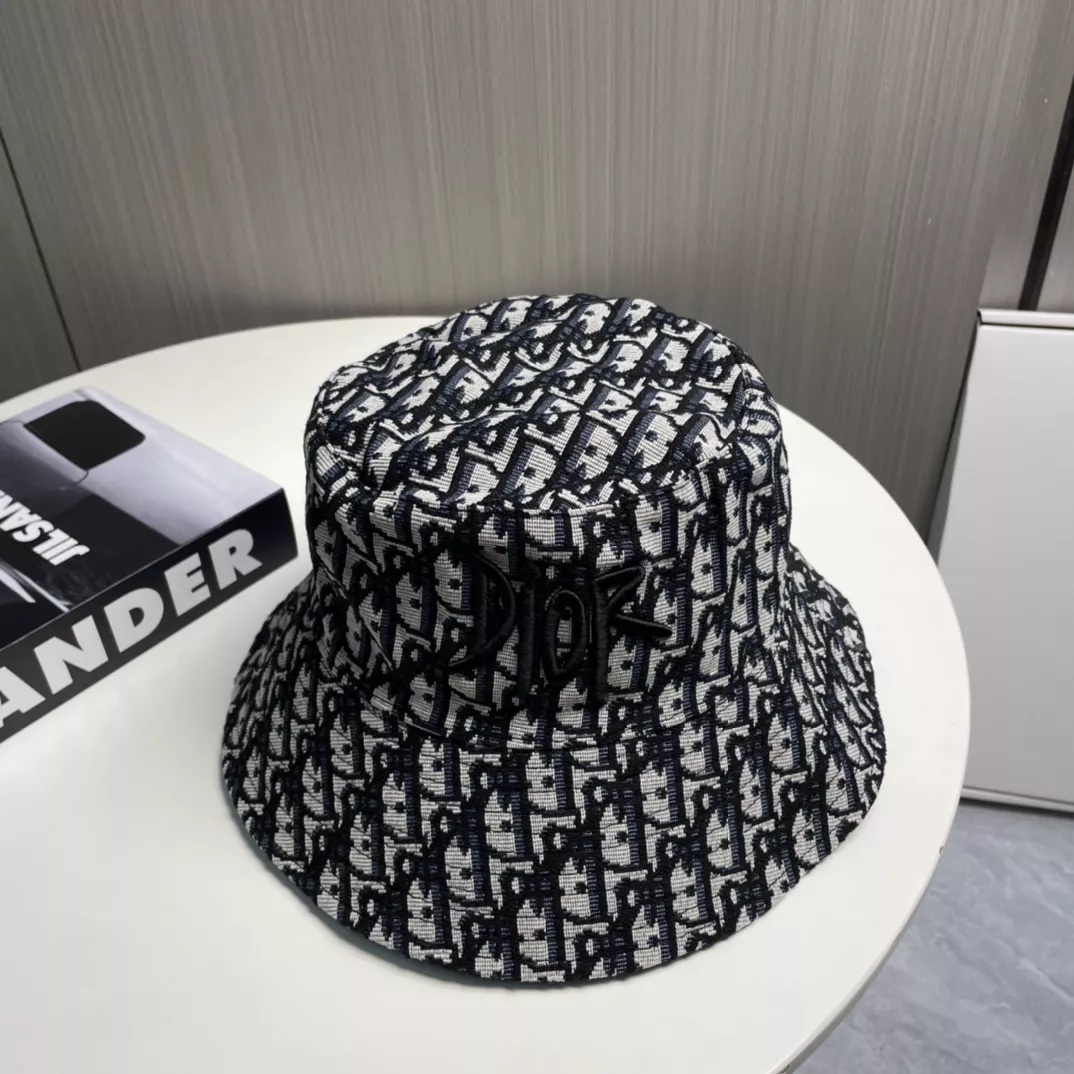 Christian Dior Caps Sophisticated 8870