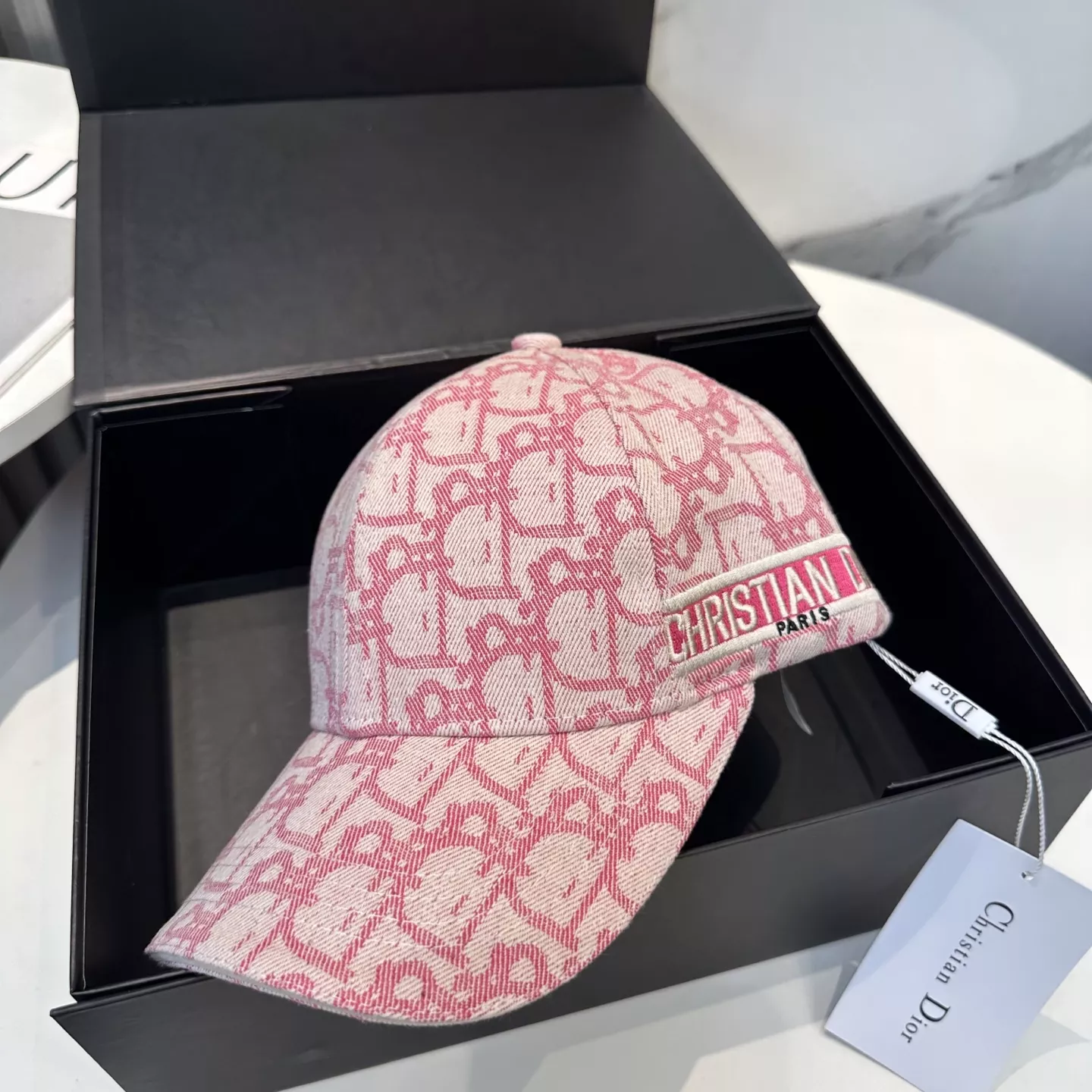Christian Dior Caps StreetReady 4619