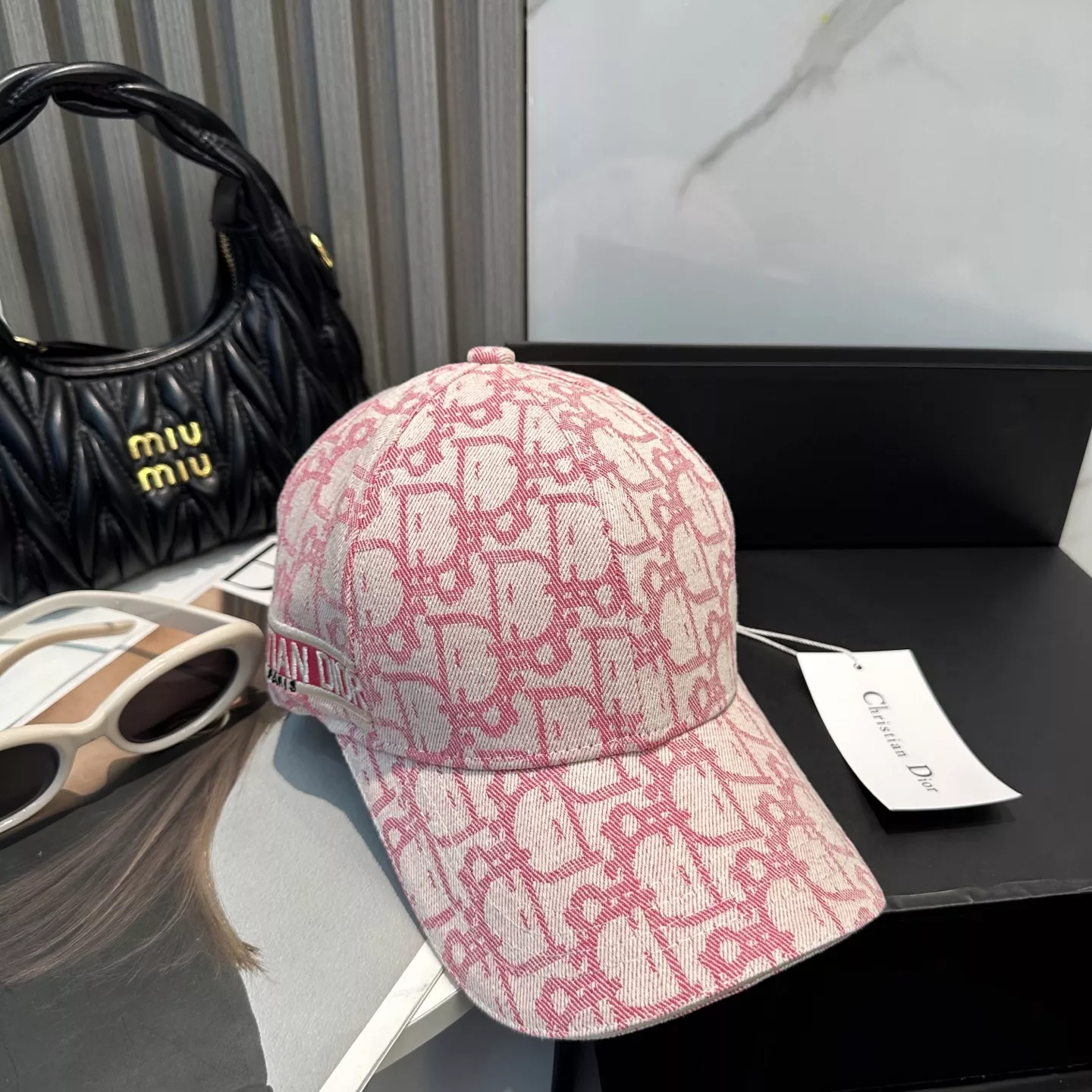 Christian Dior Caps StreetReady 4619