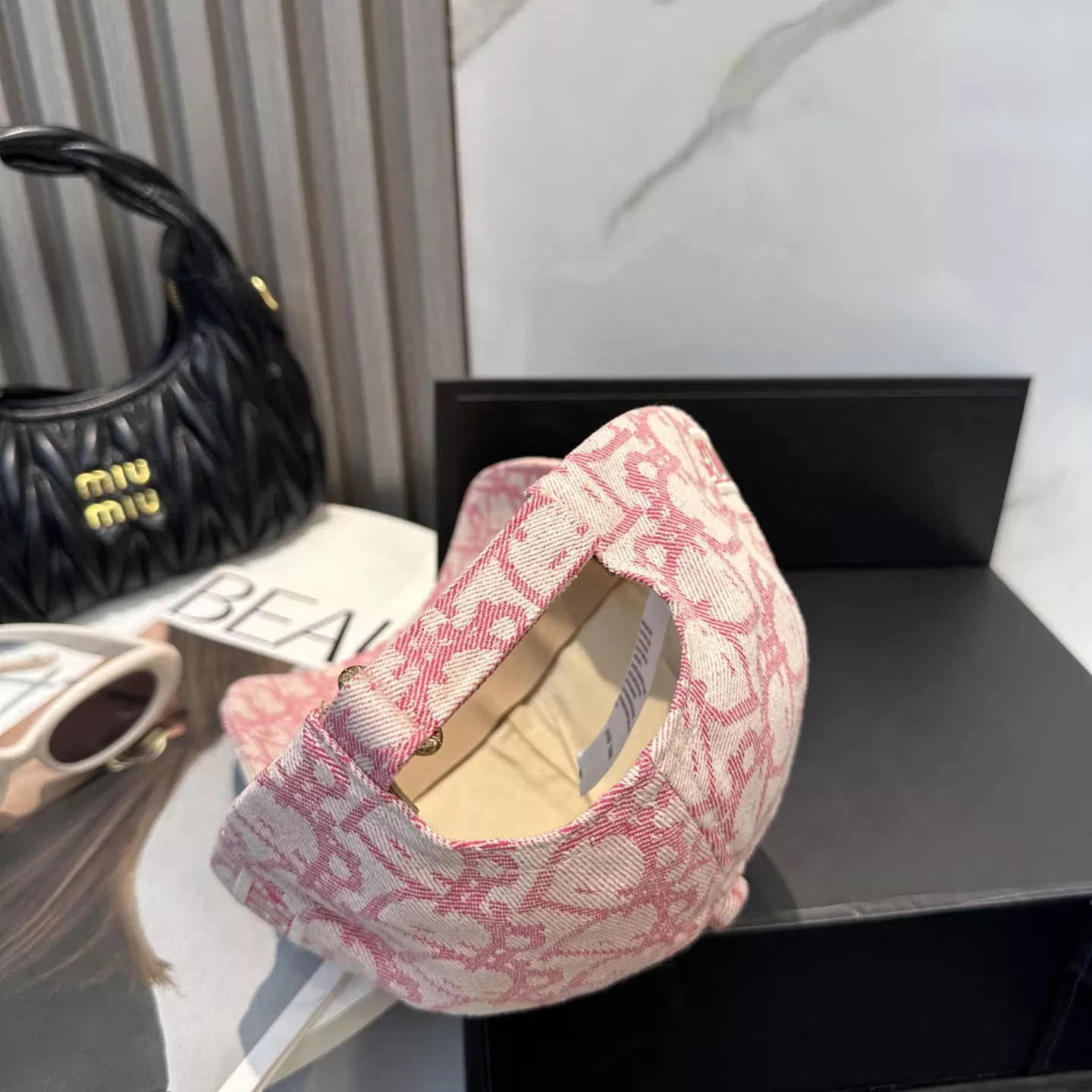 Christian Dior Caps StreetReady 4619