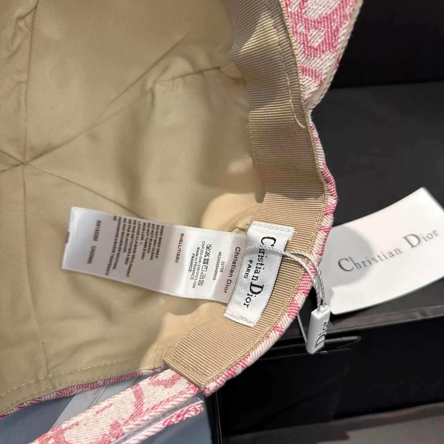 Christian Dior Caps StreetReady 4619
