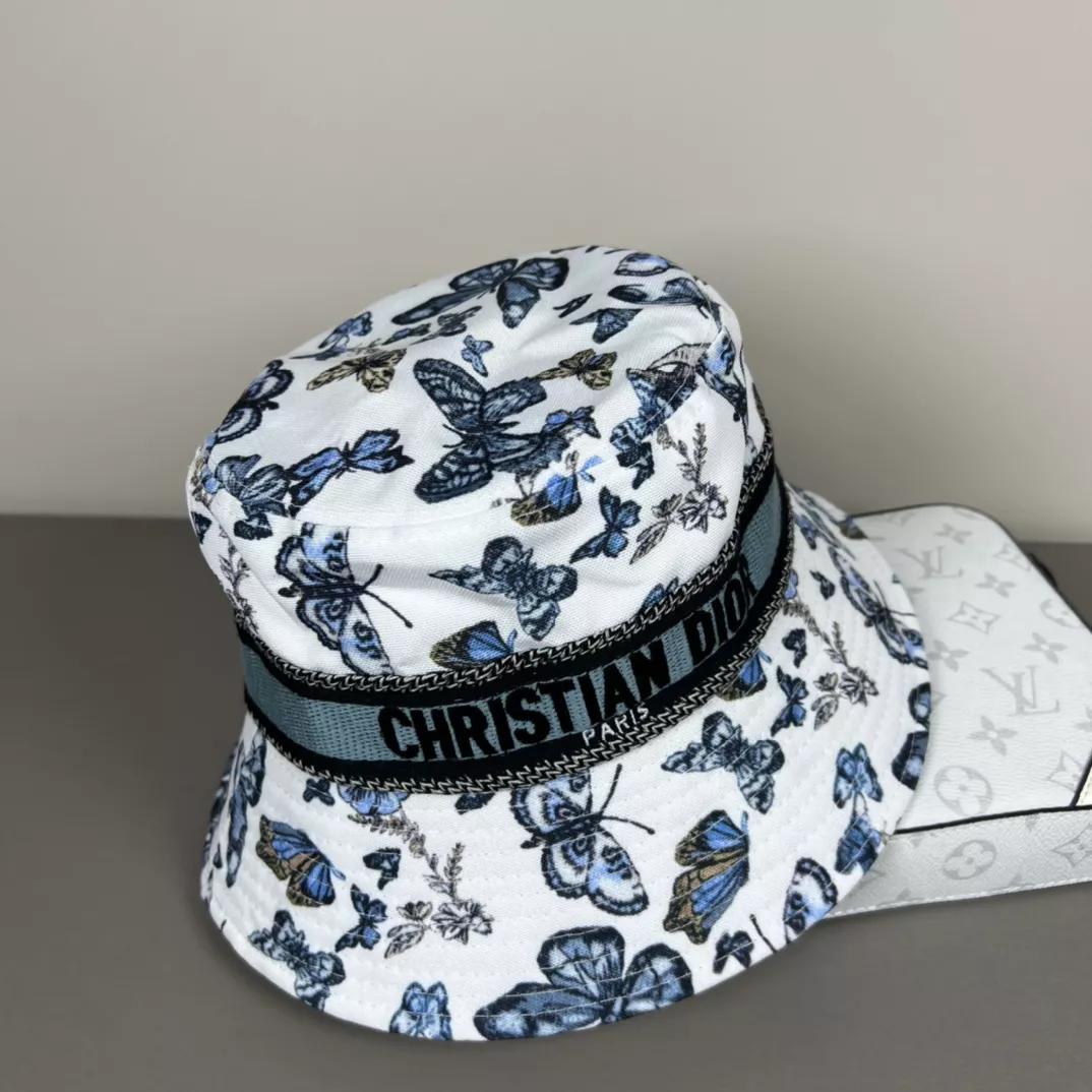 Christian Dior Caps TopPick 6818