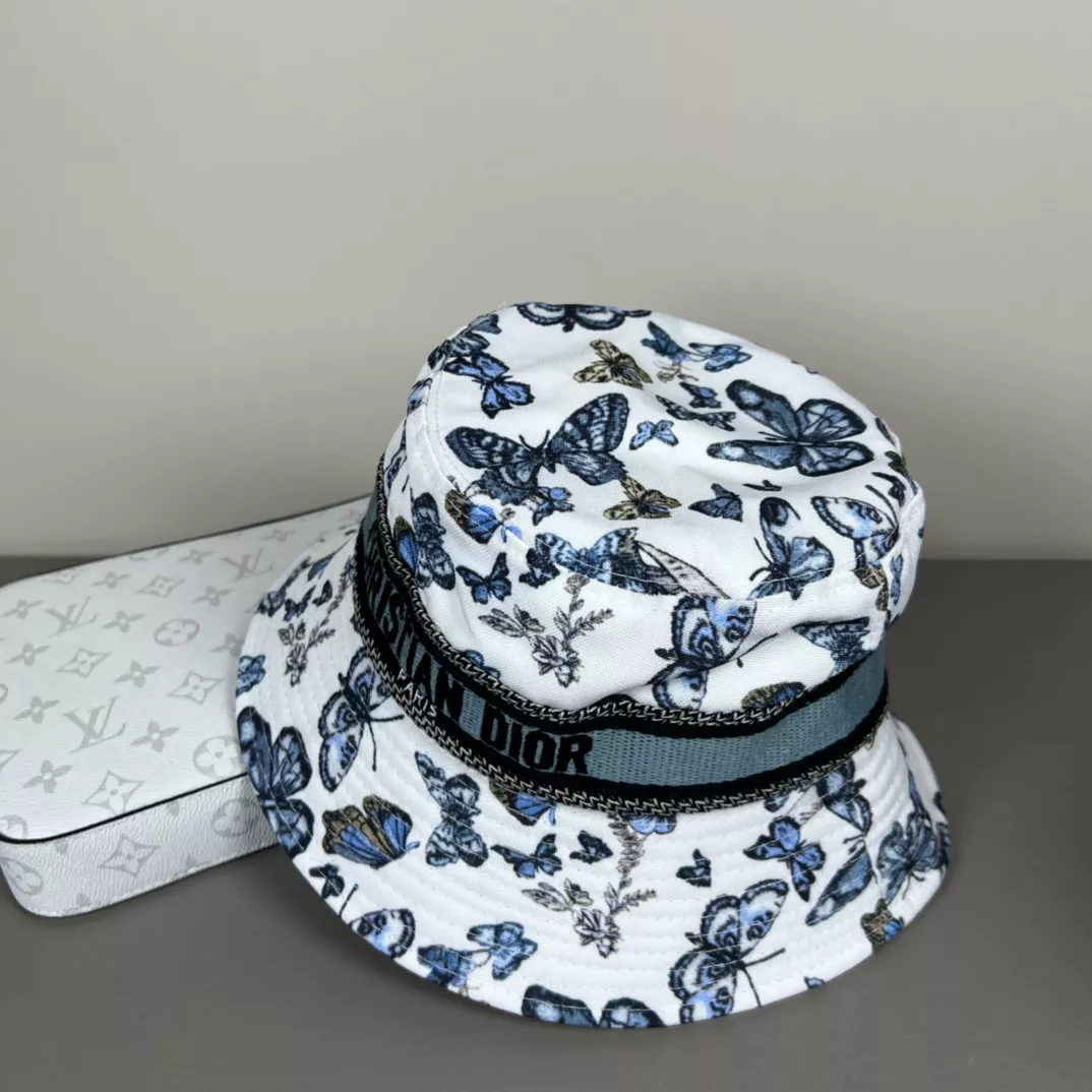 Christian Dior Caps TopPick 6818