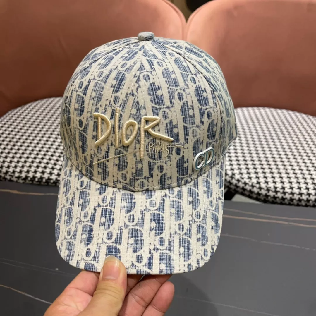 Christian Dior Caps TopPick 9069