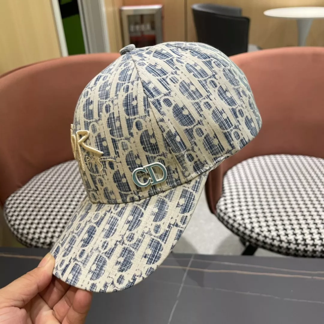 Christian Dior Caps TopPick 9069