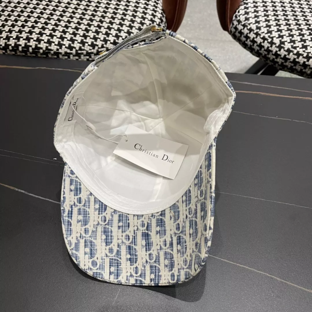 Christian Dior Caps TopPick 9069