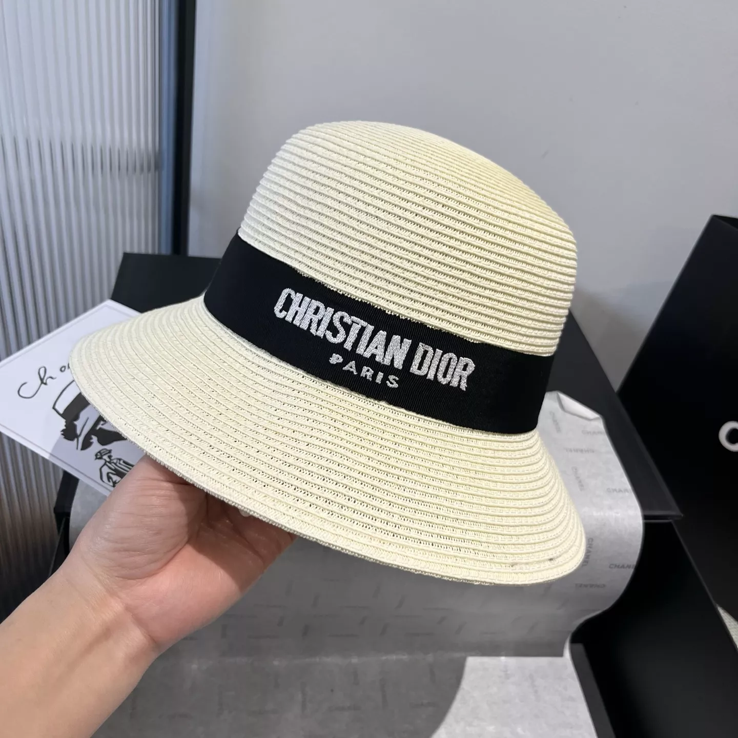 Christian Dior Caps TopPick 9347