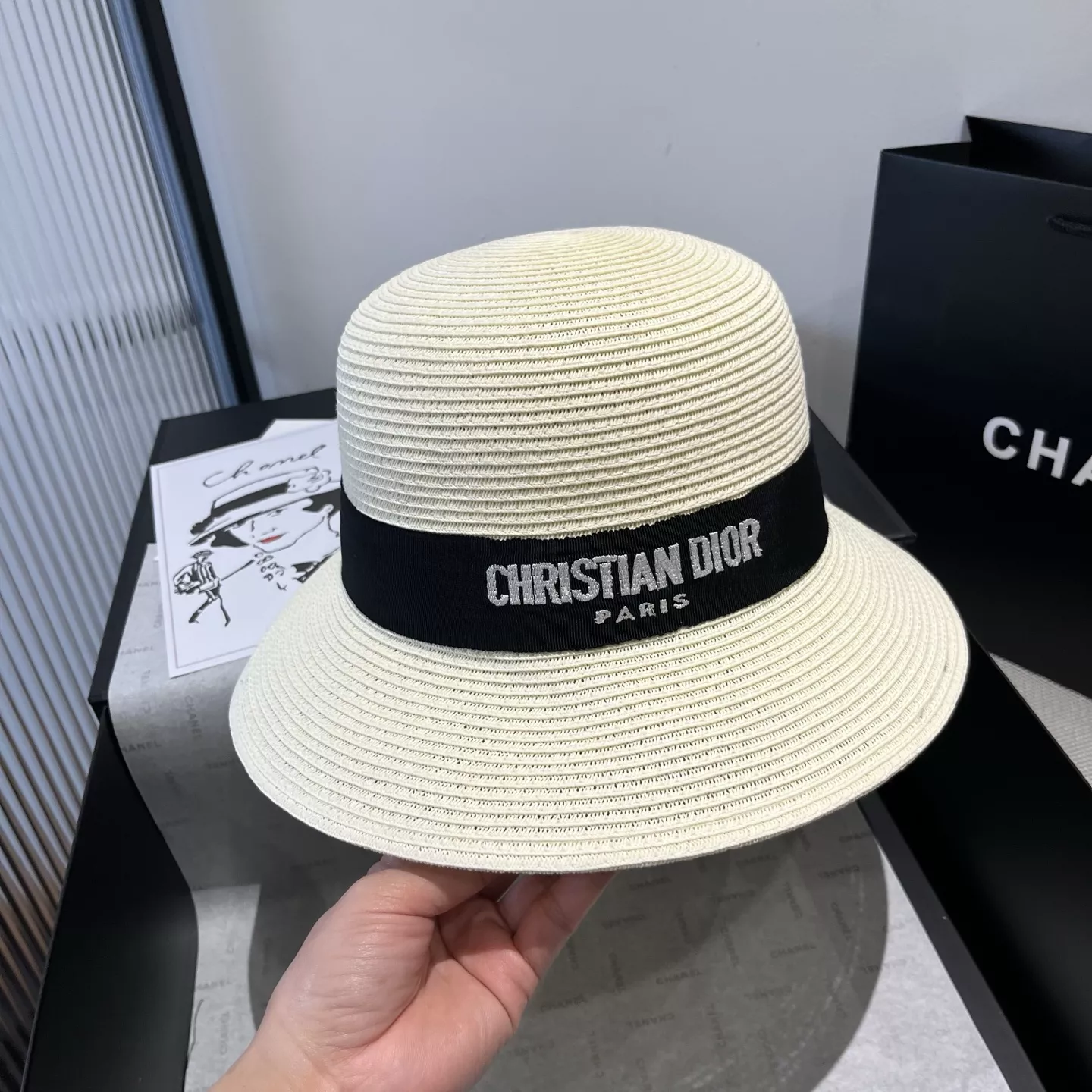 Christian Dior Caps TopPick 9347