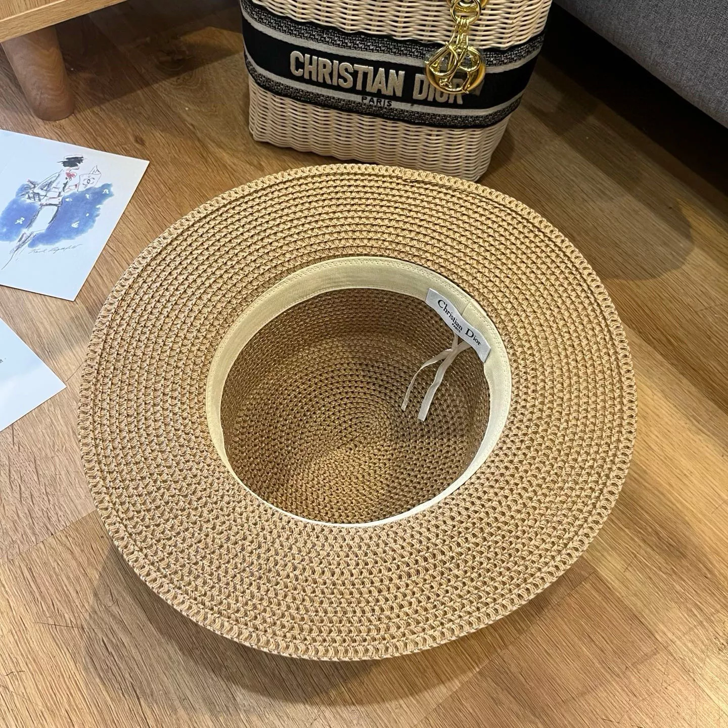 Christian Dior Caps Trendsetting 6397
